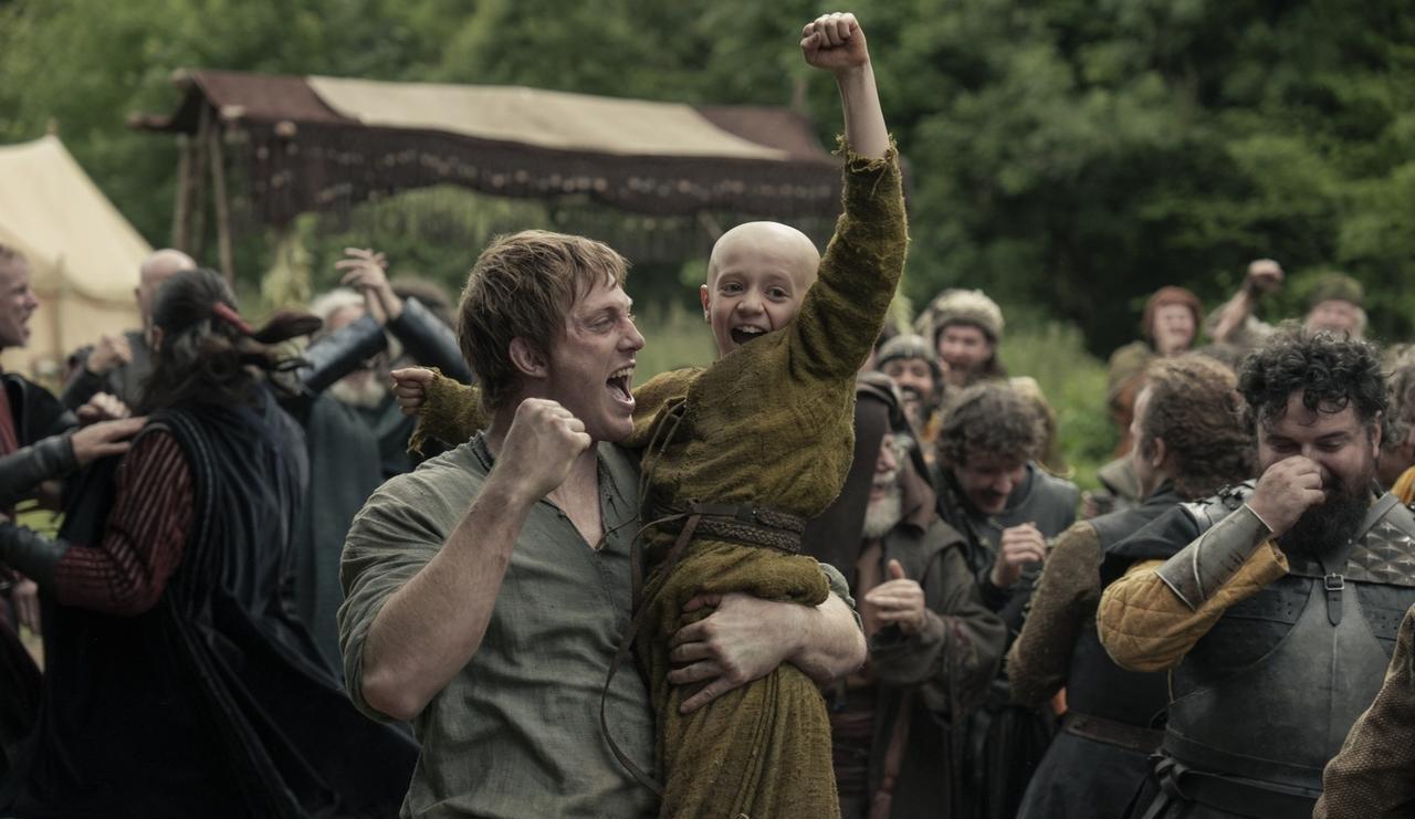 权游粉怕是要心凉半截了。HBO官宣的新衍生剧《七王国的骑士》，压根就不是你们想