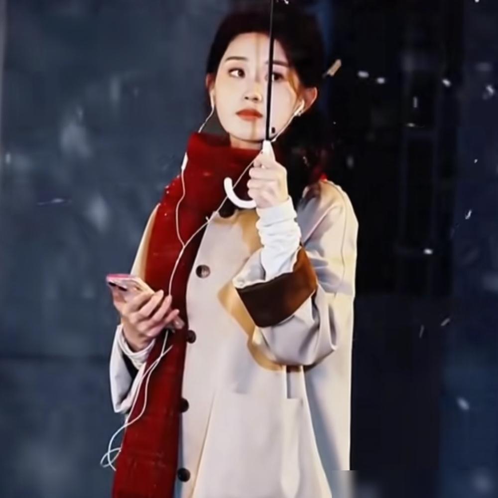 30亿播放量的女王，郭宇欣存款竟只有83块钱。你没看错。中戏科班出身又怎样