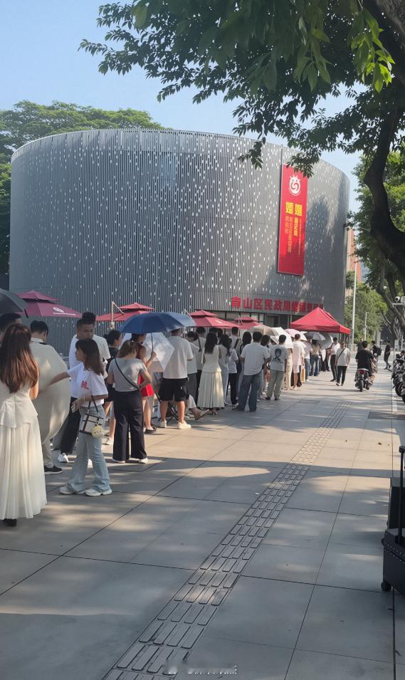广东上半年结婚数据公布，深圳结婚登记数量位列第一！深圳57181对、广州5243