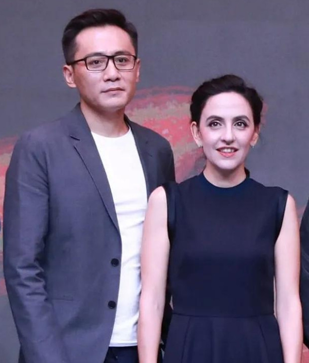 有一次，刘烨说：“我老婆在生儿子诺一的时候难产20多个小时！在法国他语言不通，好