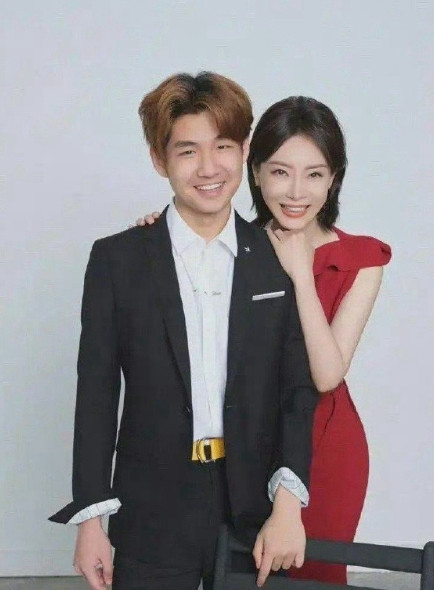 陈数，为了继子不生孩子，今生不再生值得吗？