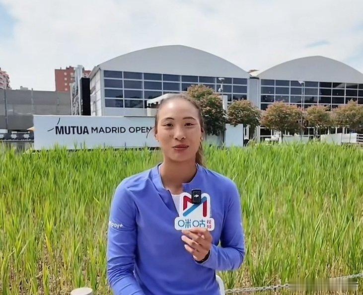 郑钦文刚刚接受了咪咕专访🇨🇳郑钦文谈斯图加特退赛“我的身体都还可以，因为我希