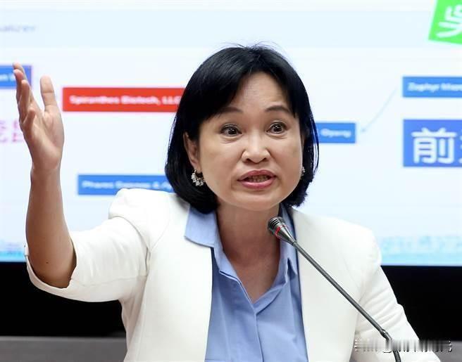 真是一手好牌自己打的稀巴烂啊，没想到，目前名声正旺的国民党籍高雄市长候选人柯志恩