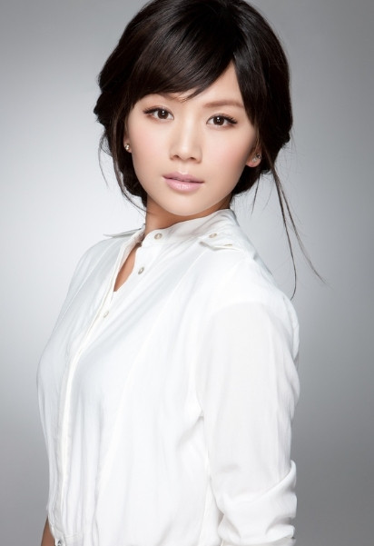 <em>曹曦文</em>：演技与美貌并存的女演员