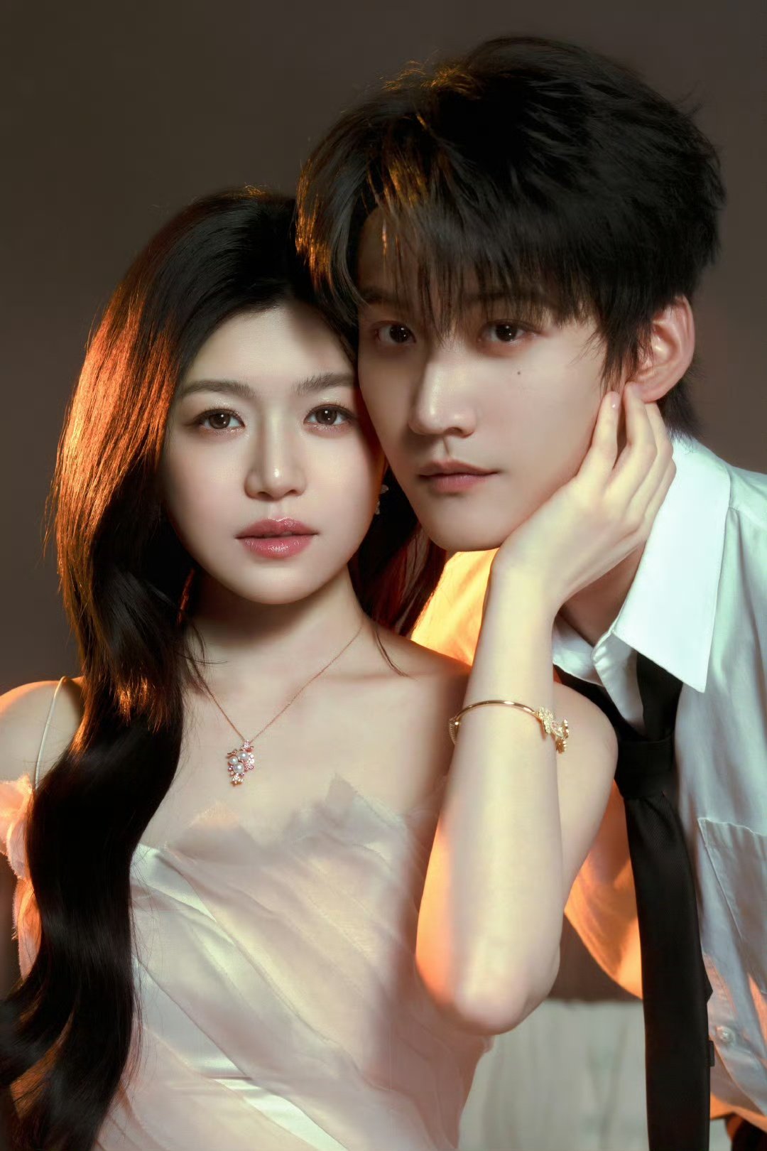 娱乐陈妍希周柯宇红秀陈妍希周柯宇首封陈妍希周柯宇首封，我大燥候！！