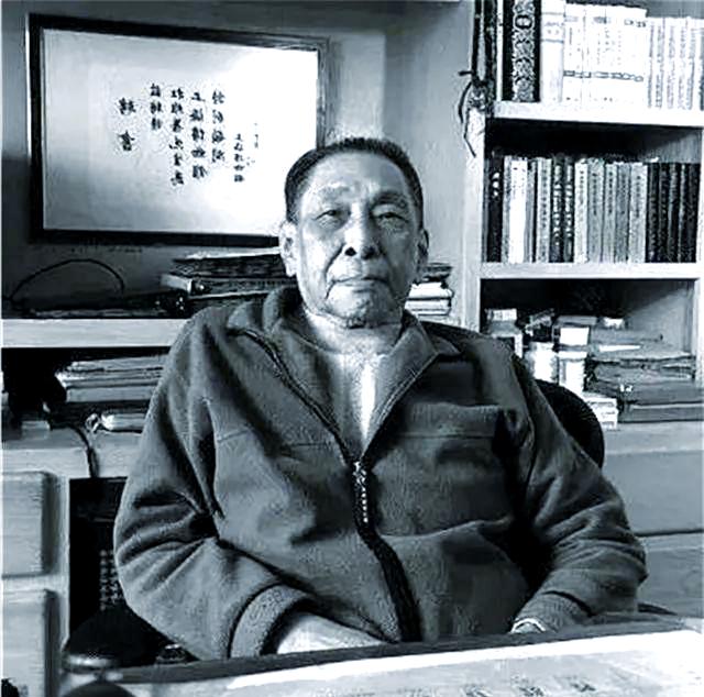 1991年，杜月笙的儿子杜维善来到北京，打算收回父亲购置的四合院，但住户拒不承认