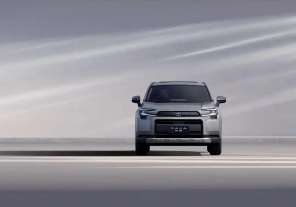 丰田又成功了，15.18万，油耗4.59L，带你看全球第六代RAV4荣放！另