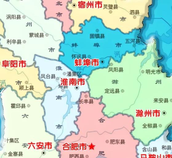 淮南蚌埠总体来看两座城市差别不大，都带有北方人热情大方的共性，交流起来比较顺畅。