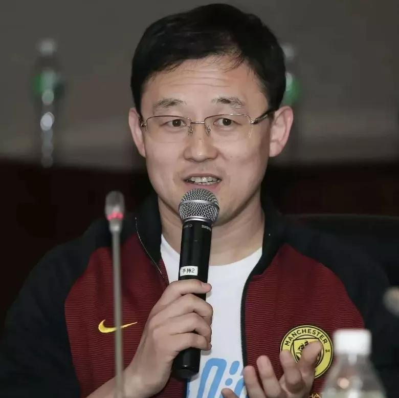 孙继海免费培养，给了经济不宽裕的家庭有天赋孩子一个上升通道，等于是嗨球垫资培养。