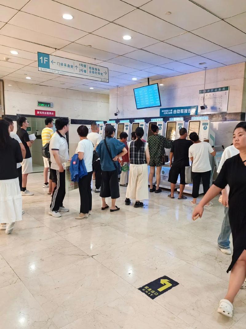 好好爱自己吧！今天在县医院，见到一个起早心脏难受来的男的，今年五十九，一