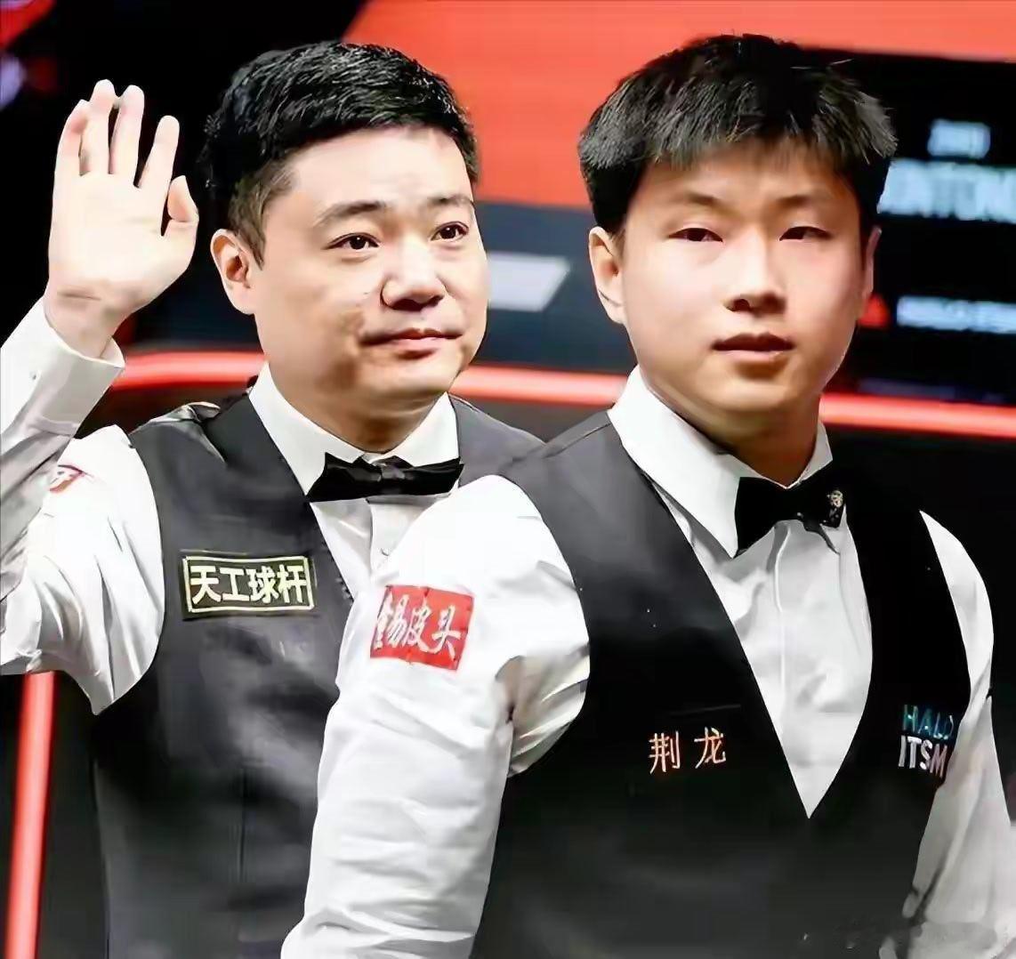 斯诺克世锦赛的赛程真是太不合理了。赵心童19号就结束了首轮比赛，丁俊晖也在20号