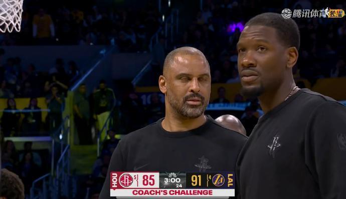 乌度卡赛后甩锅：投不进球，杜兰特9失误。我倒要问他：杜兰特被包夹湖人常规赛都告