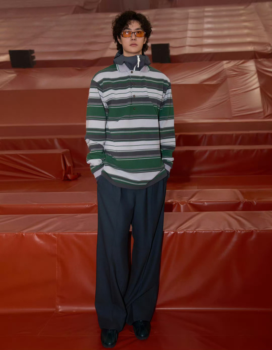 王一博王一博巴黎之行，所至皆成焦点，一言一行，尽展国际巨星的专属荣光与尊崇礼