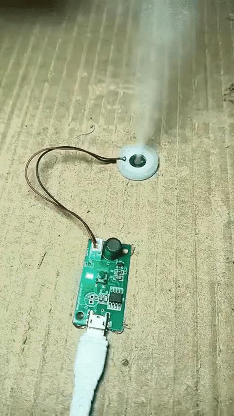 理工男解释一下，这是什么原理？