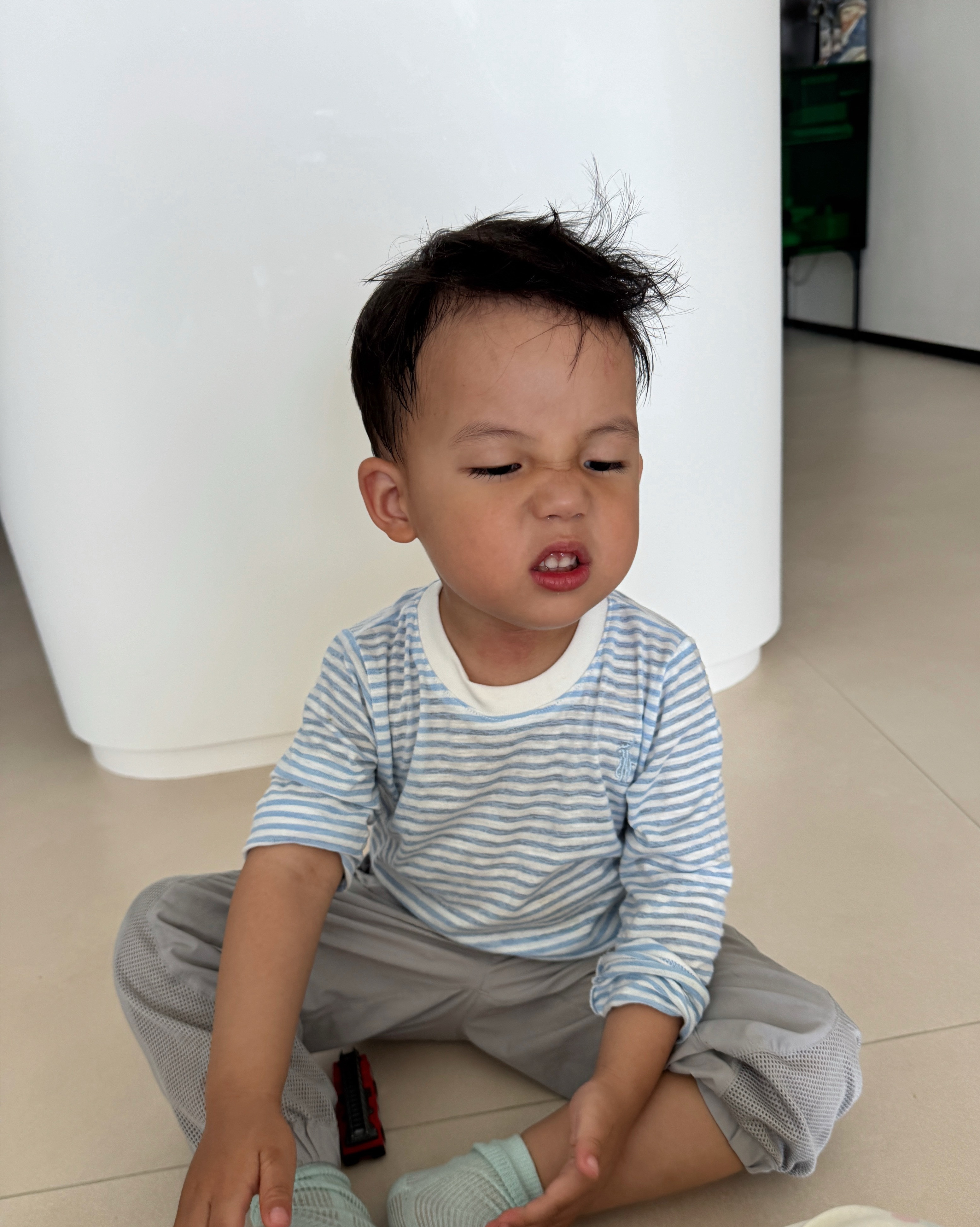 三岁狗都嫌的年纪了。。。