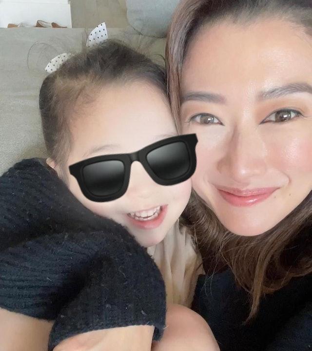 现年42岁的谢婷婷（Jennifer）自2019年突然宣布诞下女儿Sara后就淡