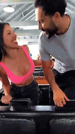 女友从泰国玩了一圈回来，整个人都不一样了。说实话，以前出门旅游回来顶多就是累，