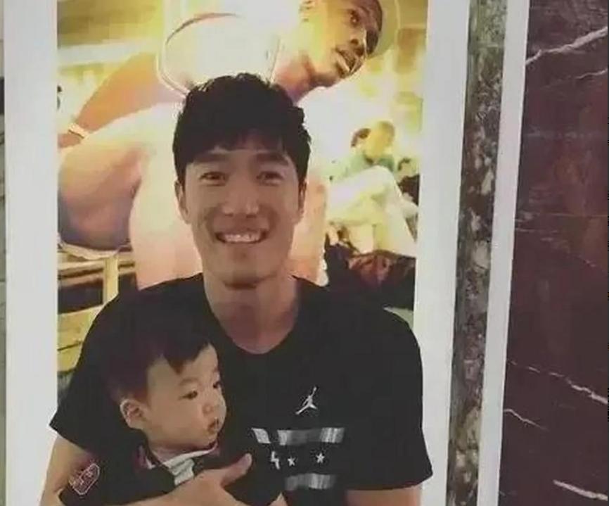“亚洲飞人”刘翔退役后，与妻子吴莎选择丁克，引来热议。刘翔，这位曾经的1