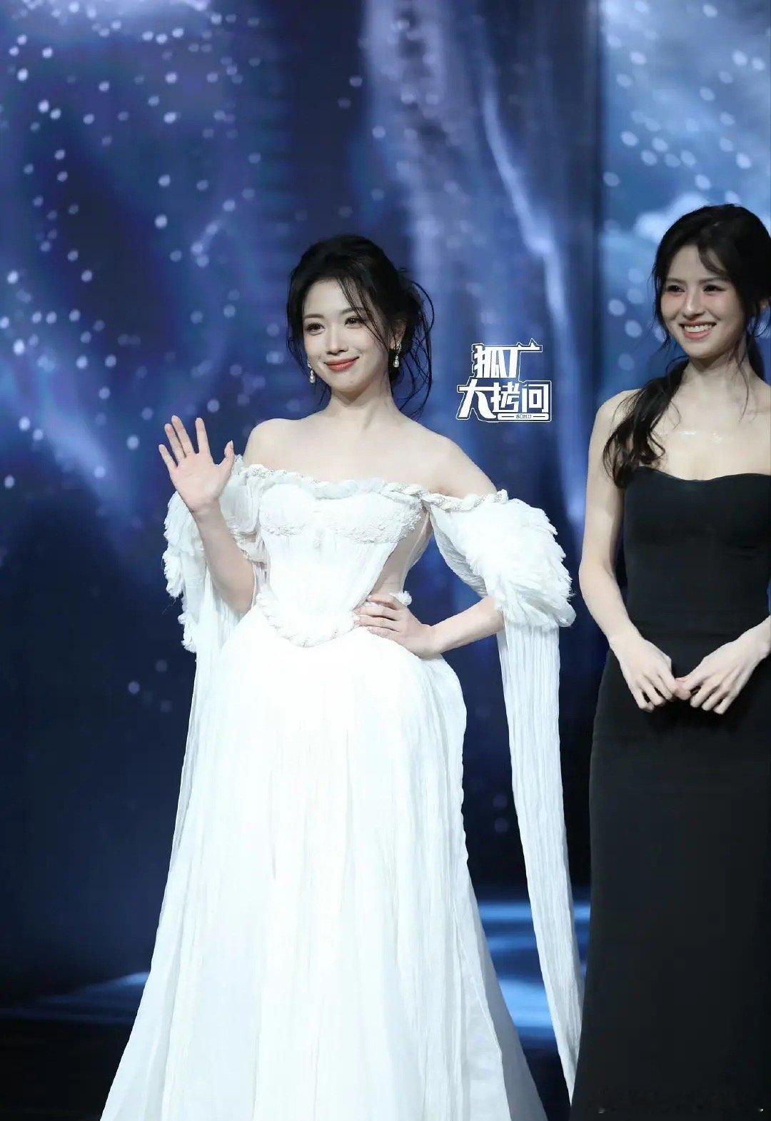 现在媒体就爱整这些虚的