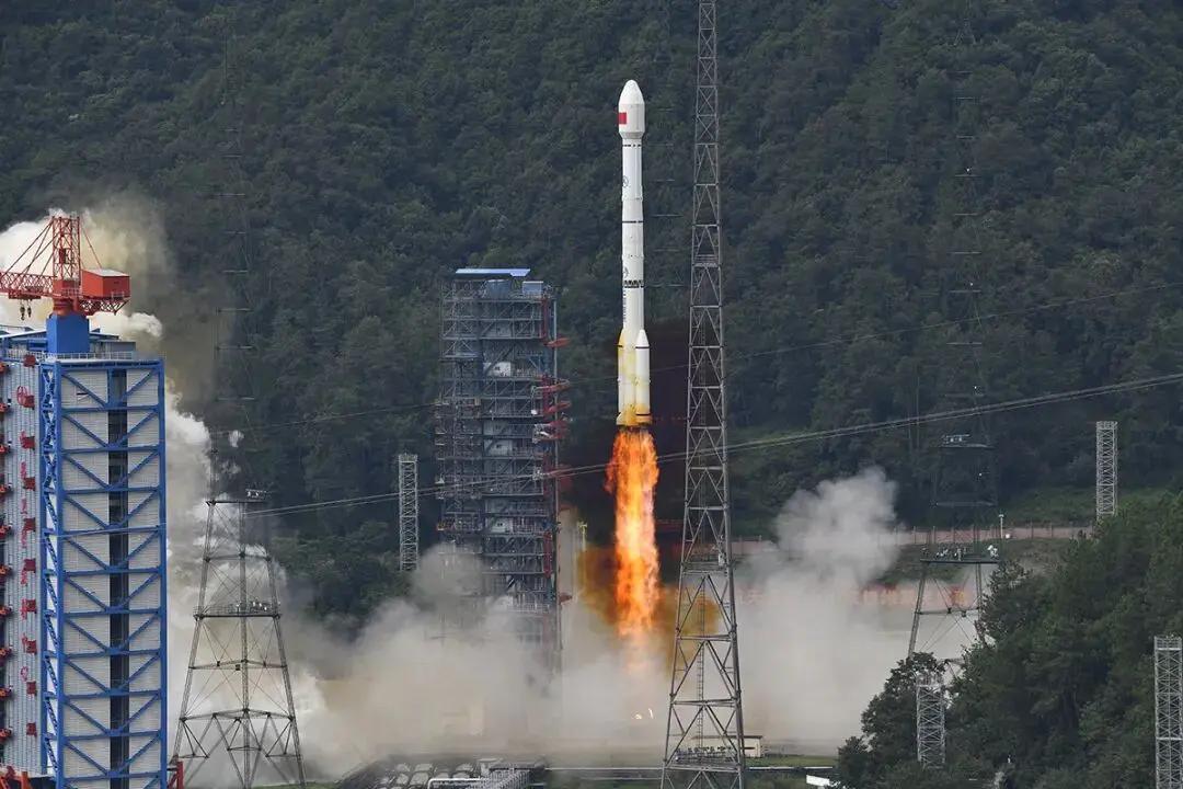 时隔不到十天，今年第五十次发射来了。9月5日10时34分，久未出马的长三乙在西昌