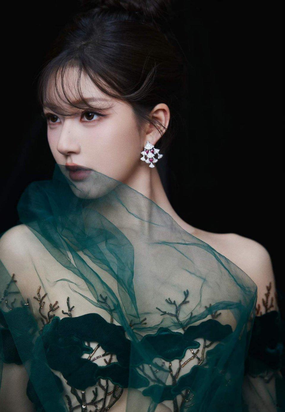 内娱从没有永恒的主角，所谓时运流转，不过是作品与时机的博弈。曾几何时，赵露思深陷