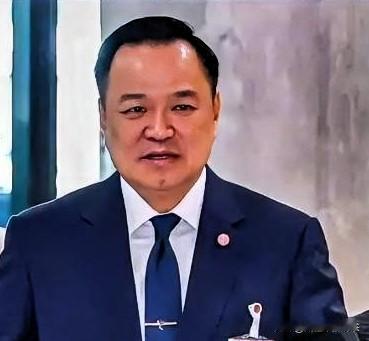 这一大早看到这消息，真让人心里一紧！柬埔寨那边毫不客气，大清早对着泰国素林府