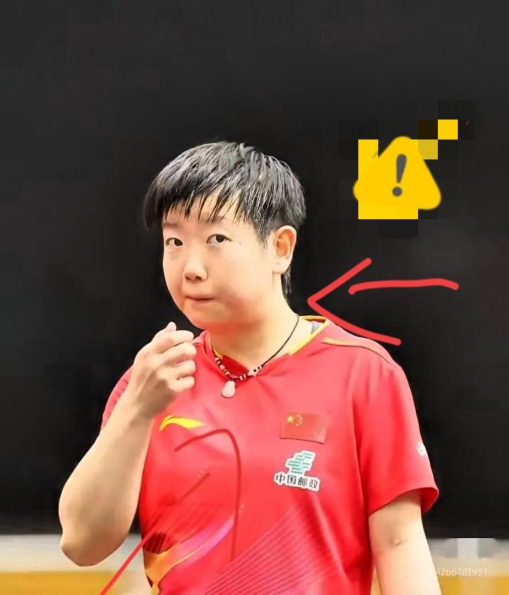 一觉睡醒，我直接惊掉下巴！万万没想到，莎莎在印度打亚锦赛竟被热得这么潦草，平时打