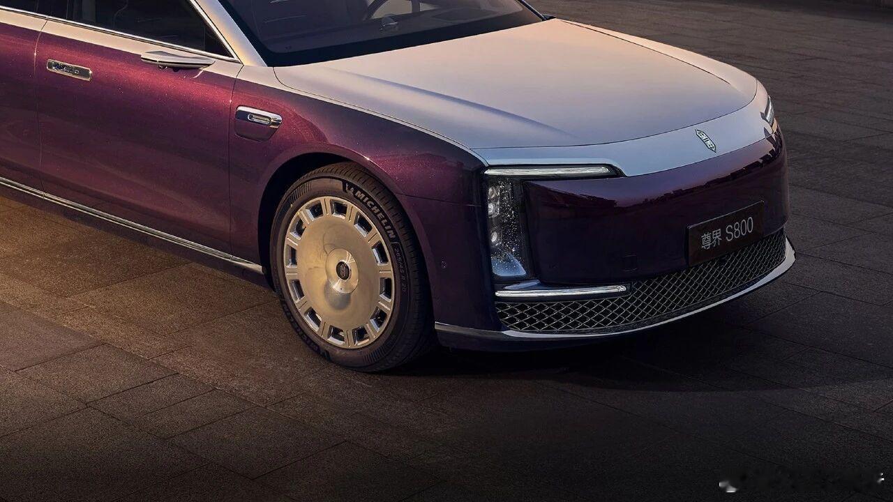 尊界明年将推6款车11月25日，36氪汽车报道，尊界，作为华为与江淮合作的超豪华