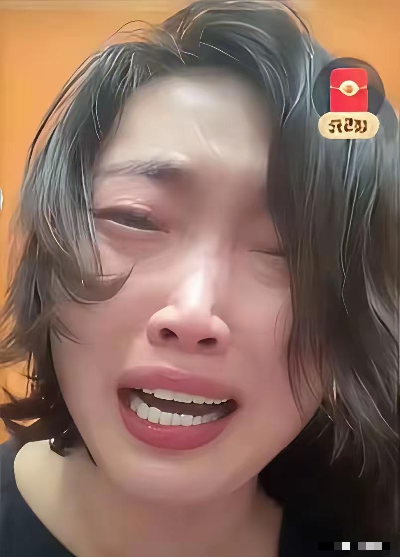 她把自己的孩子逼到了无人敢教的绝境，有她后悔的那一天。她是个表演型人格，孩子怎么