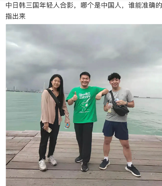 到底是哪个呢？？？[墨镜][墨镜][墨镜][墨镜]