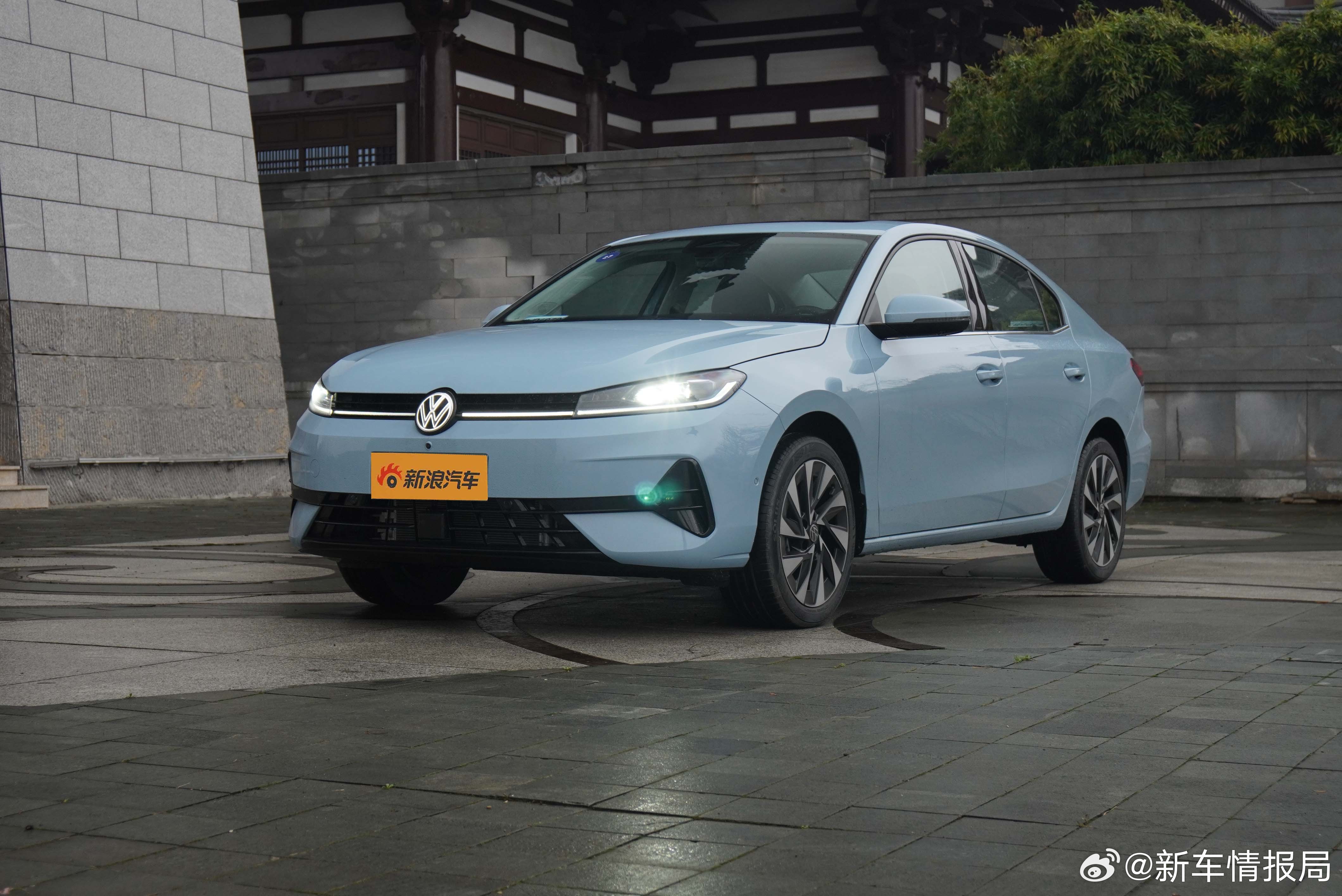 20年前想买一台品质优秀质量可靠的家用轿车，那一汽-大众的速腾一定会出现在你的候