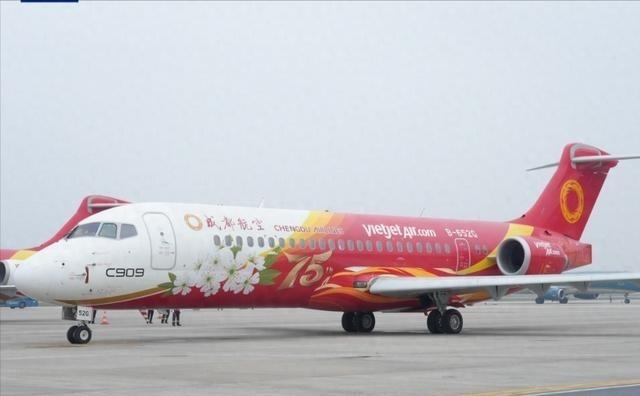 咱家的C909，在越南飞了半年，租期一到，人家没续。飞机就这么飞回来了。很多人第