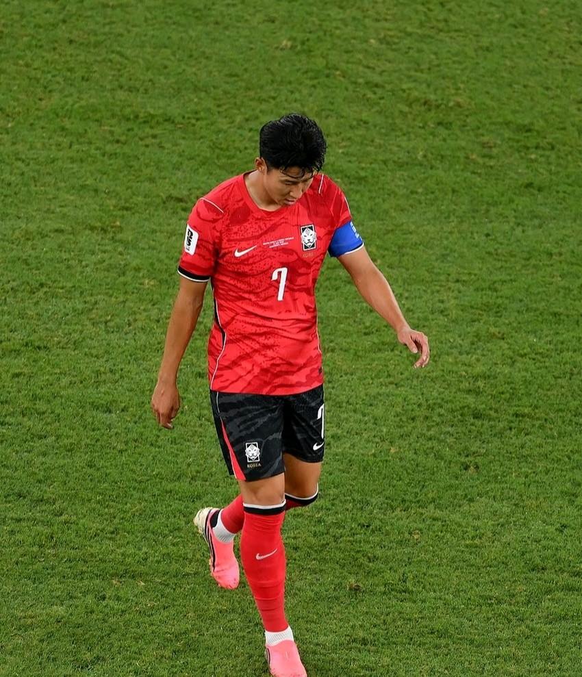 “亚洲一哥”孙兴慜连续七场世界杯0进球。这么看来我C罗连续6届世界杯都有进球，