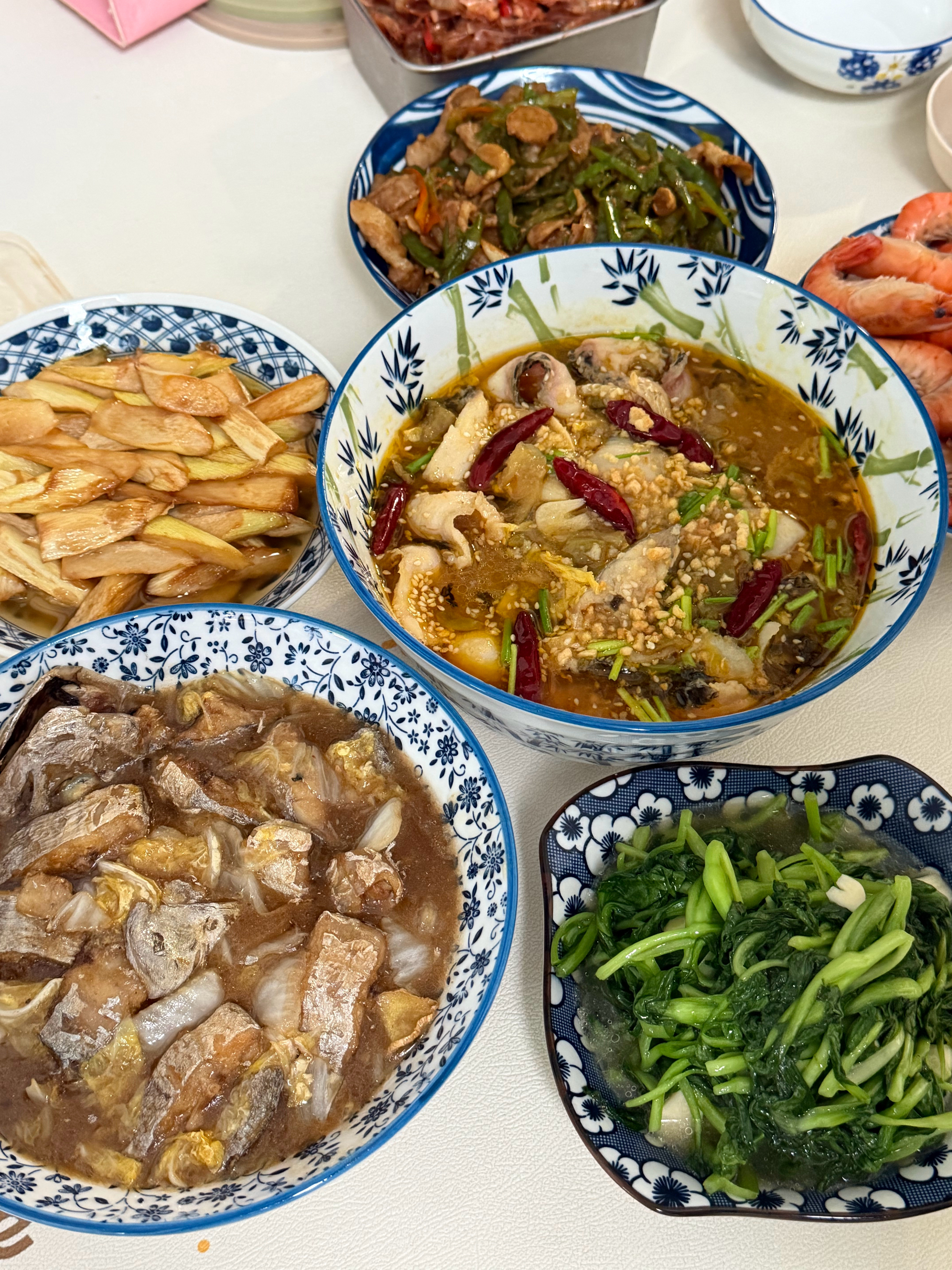 到顺德先吃鱼生但是我不会吃生的那么烤鸡烤鸭烤鹅我来了​​​