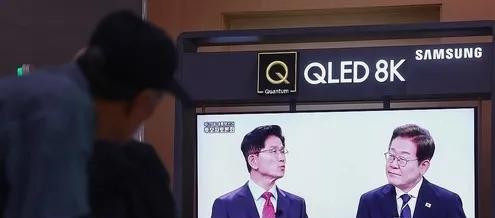 韩国政坛风云突变天啊，韩国政坛这是要变天了吗？尹锡悦退党