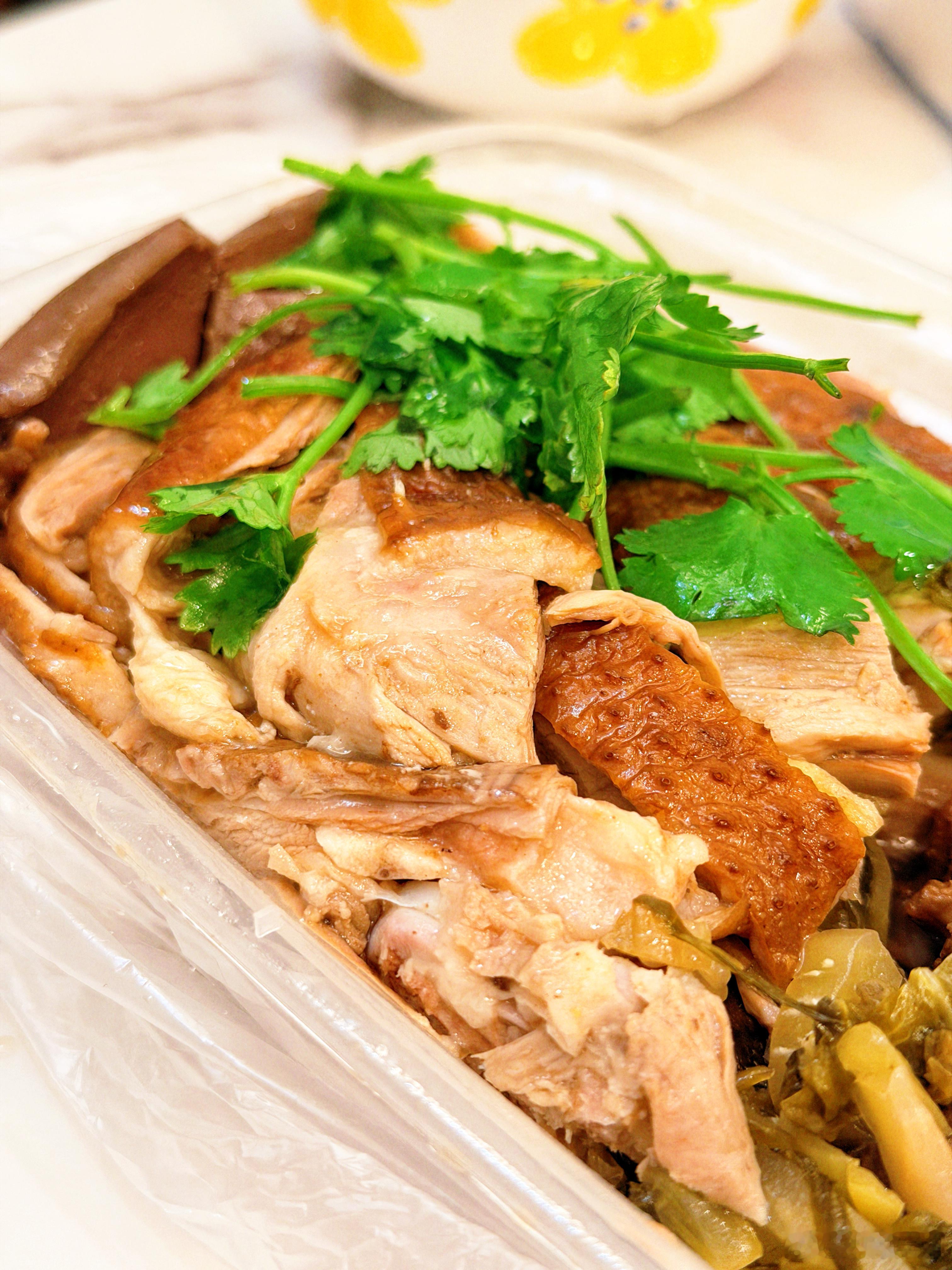 终于到家了！并且把汕头的鹅肉也带回了家心里真是乐开了花~