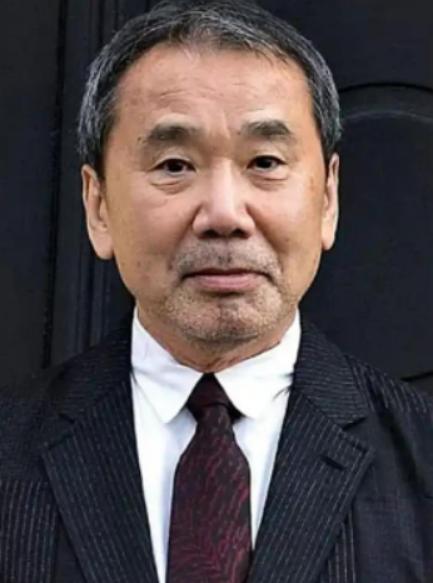 万万没想到！日本居然有着这样的人。 他曾经说过：“他从不吃中国菜，因为他不配