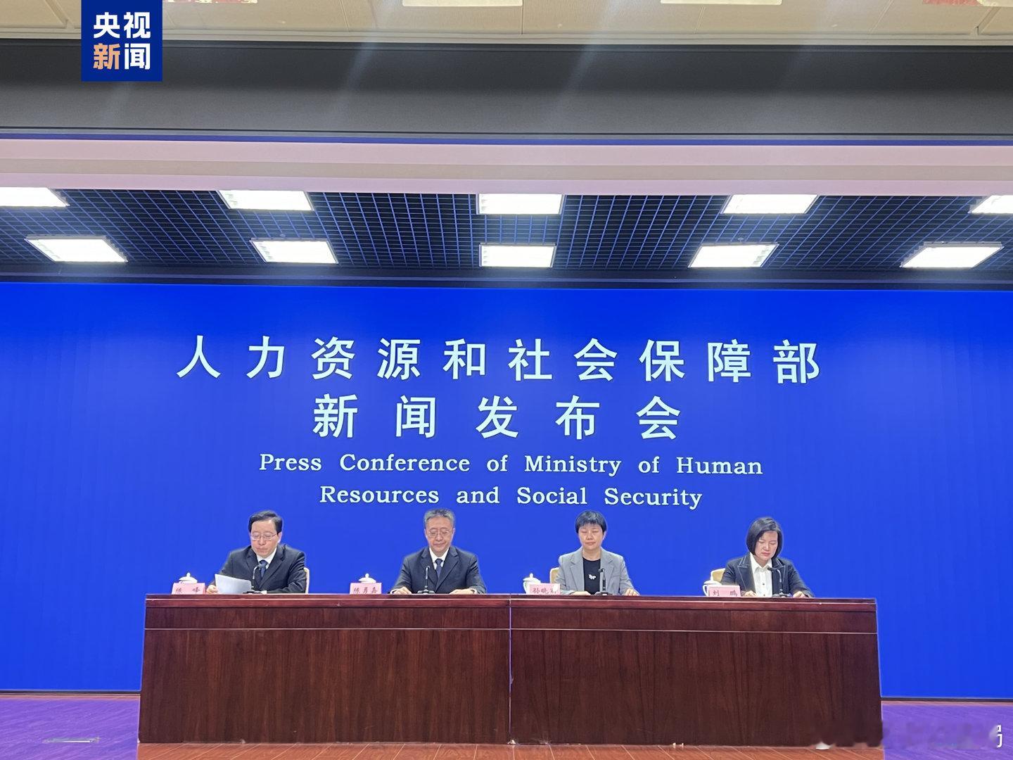 有人说价格战就是国家配合车企一起演的一场戏？兄弟们，你们认同么？这事儿本身就是心