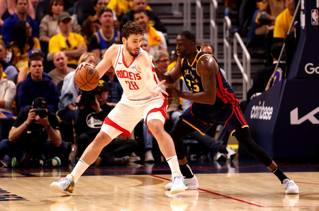 江山代有才人出，勇士还是输给了年龄和天赋。NBA杯焦点战“火勇大战”，虽然杜兰