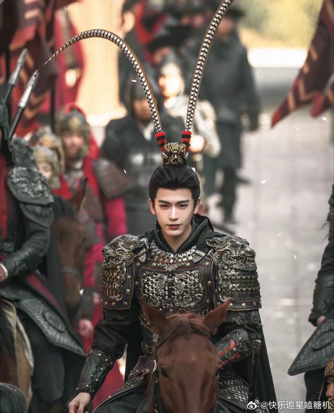 终于知道为啥《逐玉》要有40集了？张凌赫演的落难侯爷，走出新手村，就足足拍了15