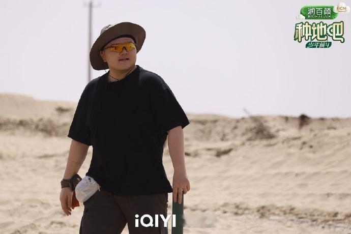艾福杰尼上种地吧堪比减肥营田间耕种劳作强度远超想象，艾福杰尼全程参与各类重体力农