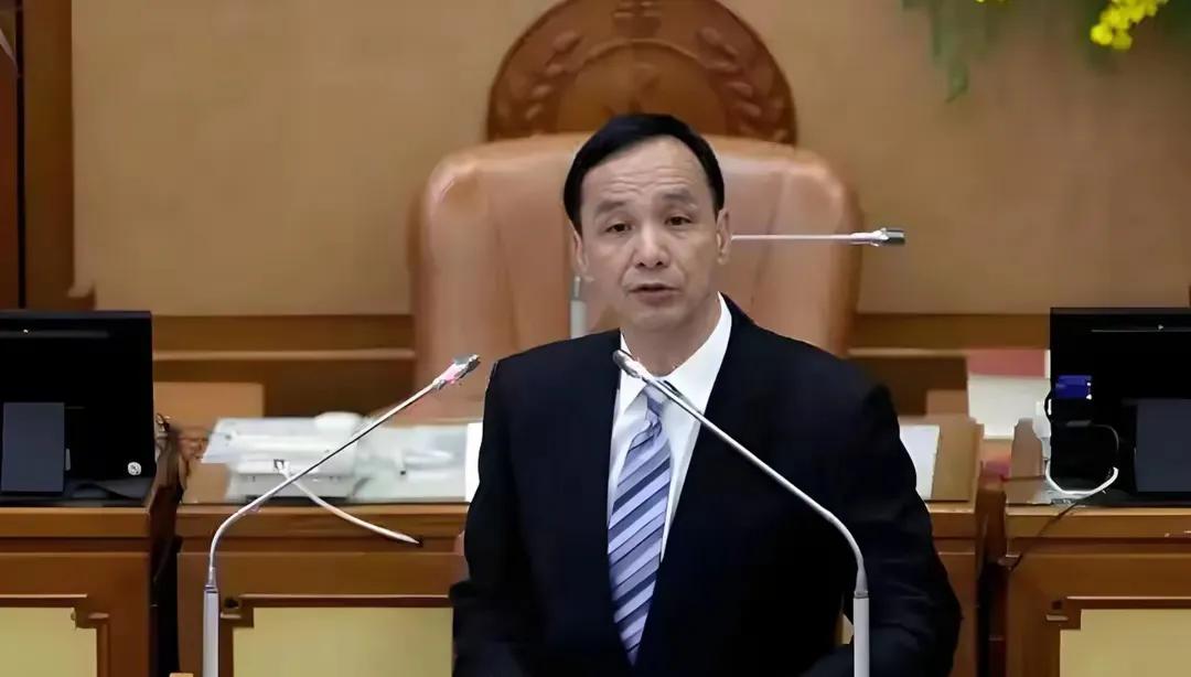 朱立伦这次就变聪明了，也不去参加赖清德在今天邀请在野党党主席一起听所谓的“安全简