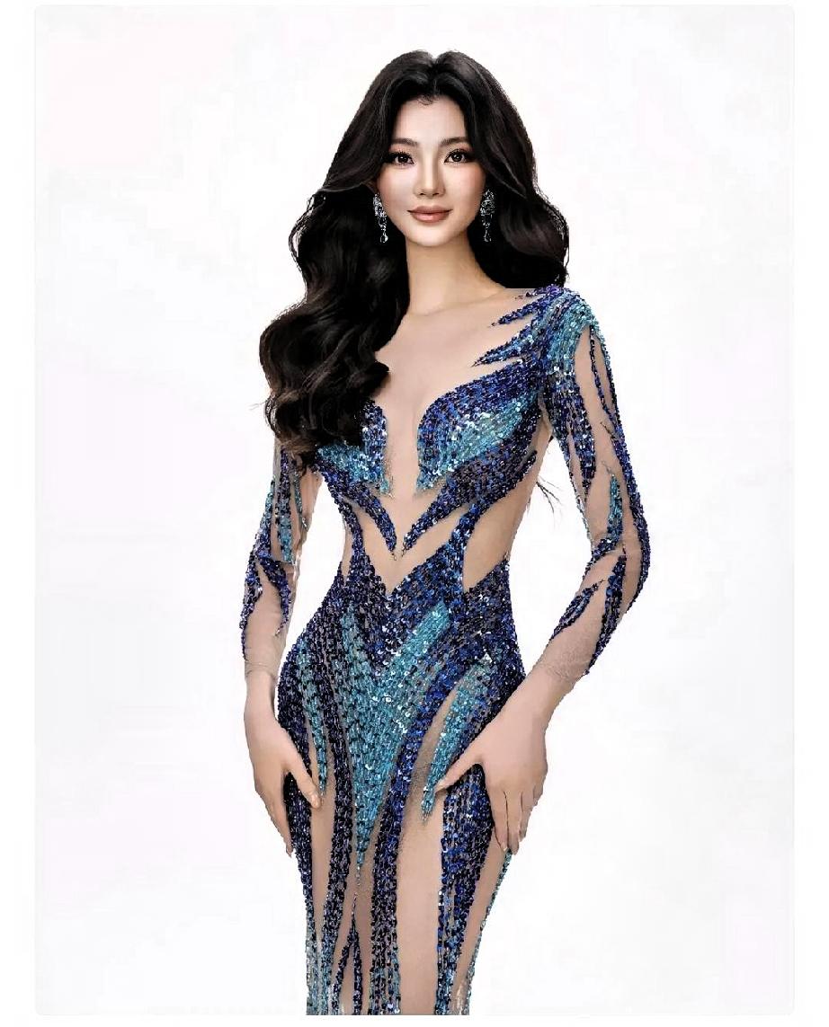 还挺让人意外的，这位山东日照的姑娘，拿下环球小姐总冠军，专业竟然是读的金融，