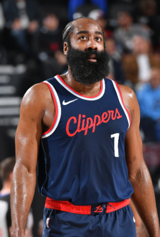 对哈登无语，今天打的好菜，根本打不过对面，一对一谁都过不了，今天状态很差，影响全