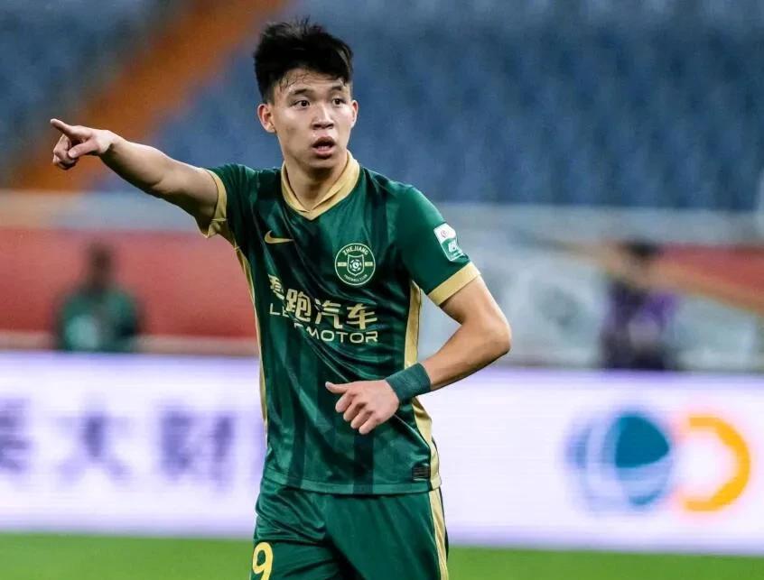 沙尔克04，特鲁瓦和巴黎FC等有意引进王钰栋！关于王钰栋被法国和德国俱乐部看中