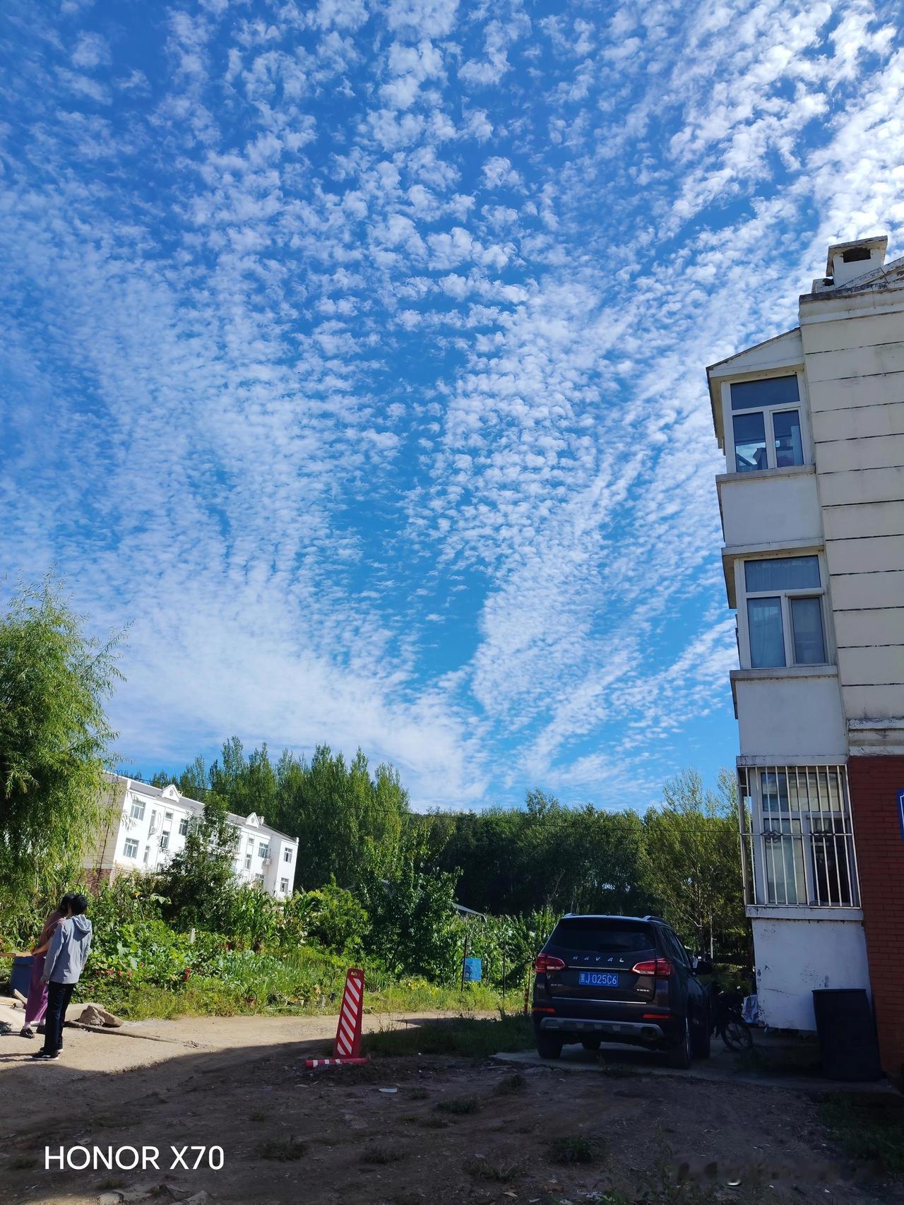 饶河地区发布暴雨预警！昨日，也就是8月28日，饶河县相关部门发布了暴雨预警。据