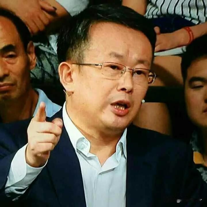 项立刚6月1日一句灵魂拷问，直接戳中无数网友的心声：“为什么华为每一次搞出实打实