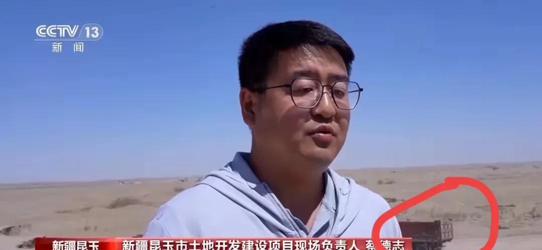 沙地里种庄稼？这事儿放二十年前，谁信？可就在塔克拉玛干沙漠边上，上百台机器昼夜轰