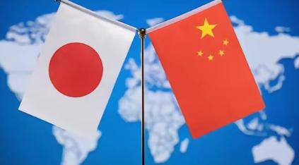 一位在东京摸爬滚打十几年的老华人，昨天跟我交了底：一旦中日彻底撕破脸，最先遭殃的