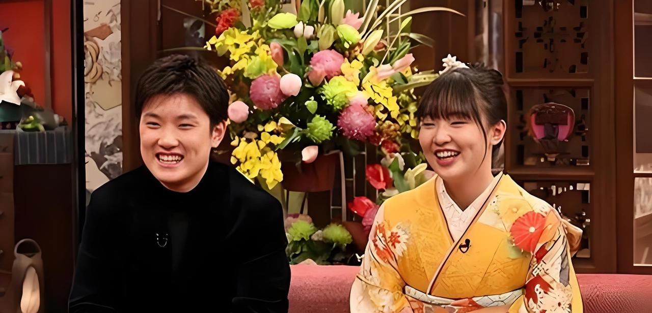 张本智和刚夺金就爆“私信选妃”？文春这记扣杀，打的是人设还是实锤？刚在名古屋